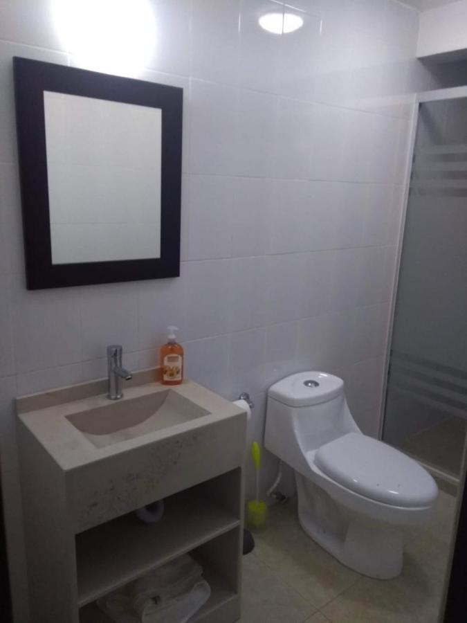 Colibrijes Cancun Suites Bagian luar foto